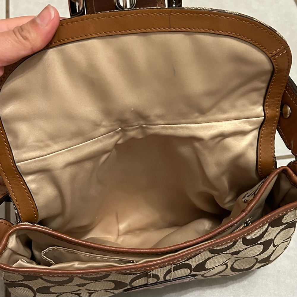 Coach Soho Signature C small buckle shoulder bag - Picture 13 of 15